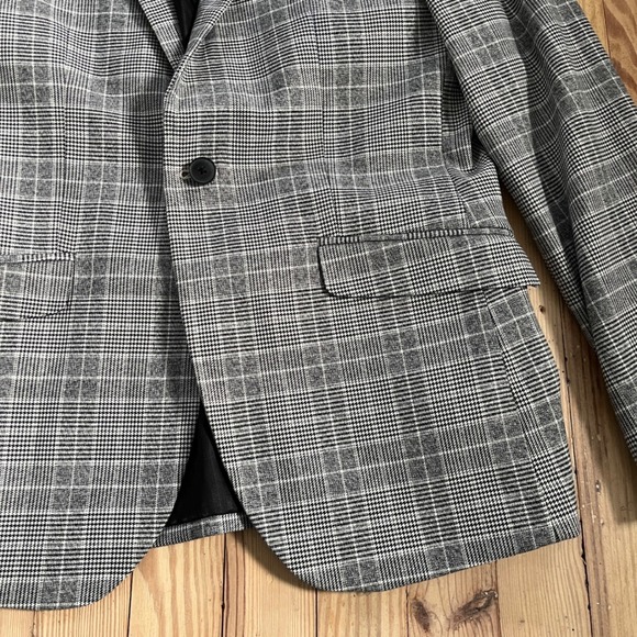 Topman Mens Gray Plaid Slim Fit Blazer Jacket 38R One Button Black‎ White Gray - Picture 2 of 9